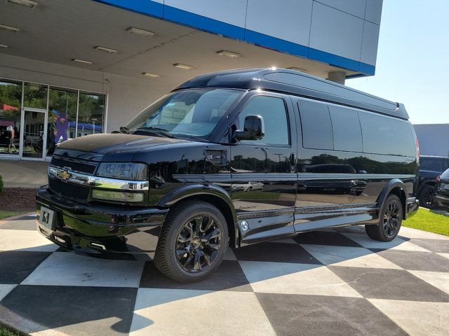 2024 Chevrolet Express Base