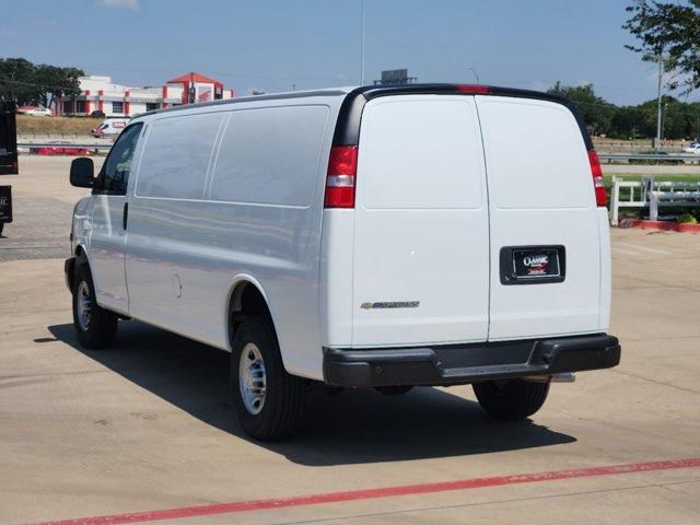 2024 Chevrolet Express Base