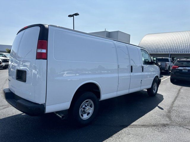 2024 Chevrolet Express Base