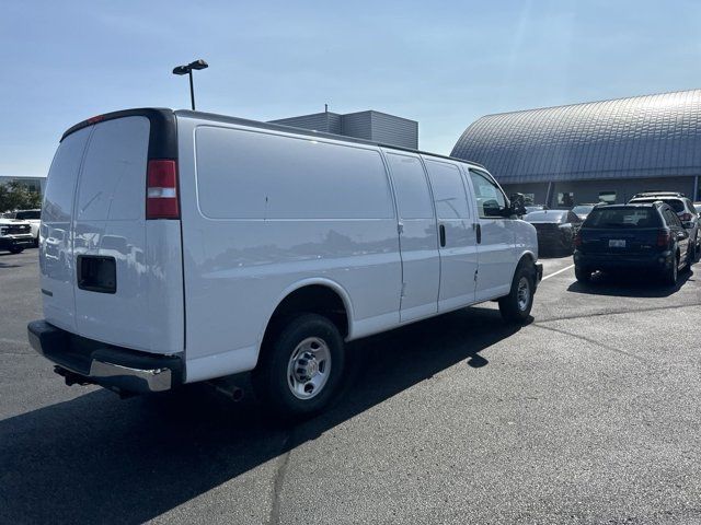 2024 Chevrolet Express Base