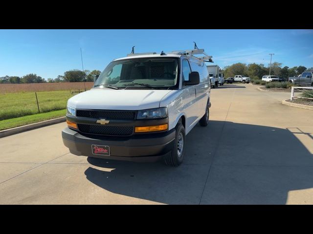 2024 Chevrolet Express Base