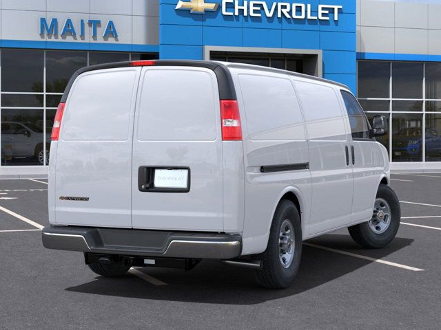 2024 Chevrolet Express Base