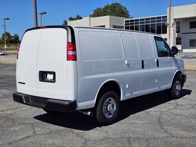 2024 Chevrolet Express Base