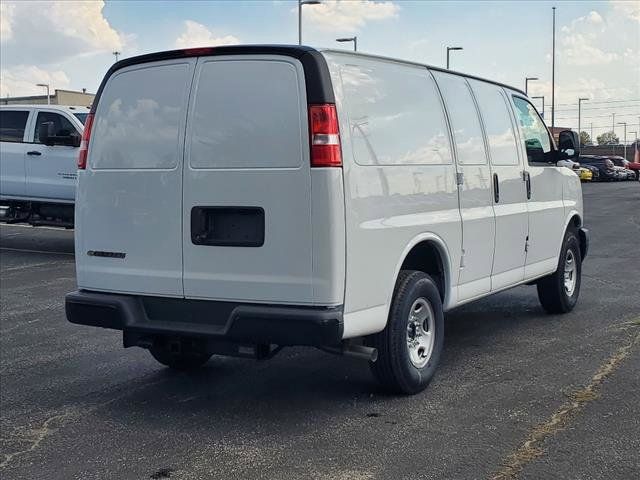 2024 Chevrolet Express Base