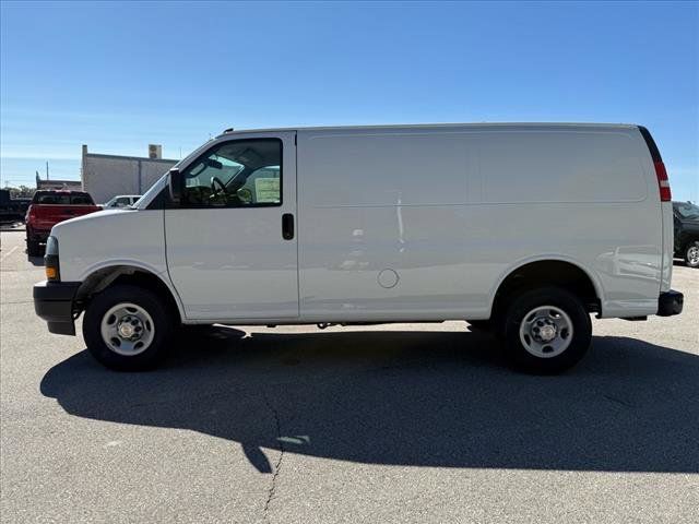 2024 Chevrolet Express Base