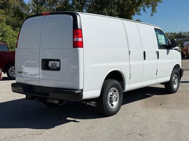 2024 Chevrolet Express Base