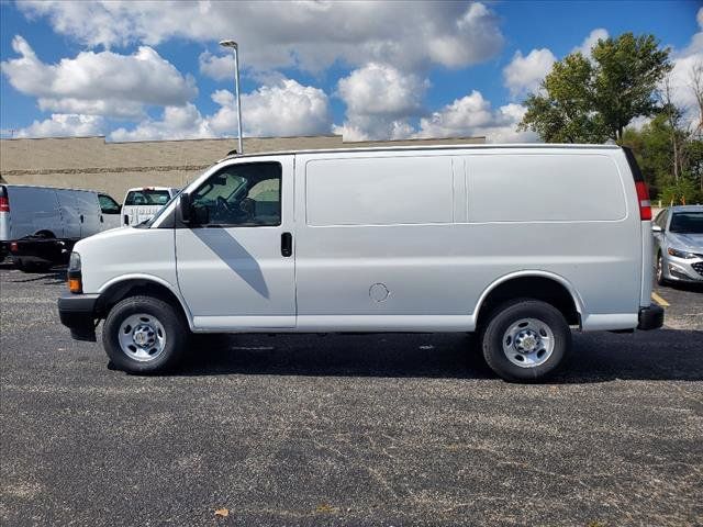 2024 Chevrolet Express Base