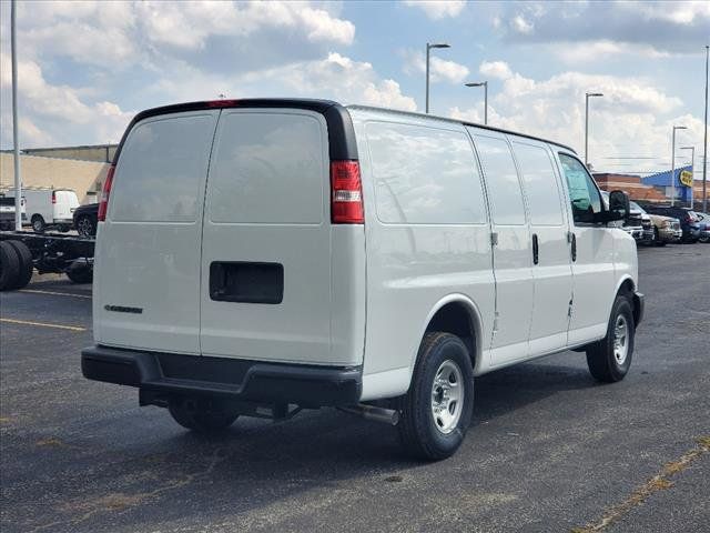 2024 Chevrolet Express Base