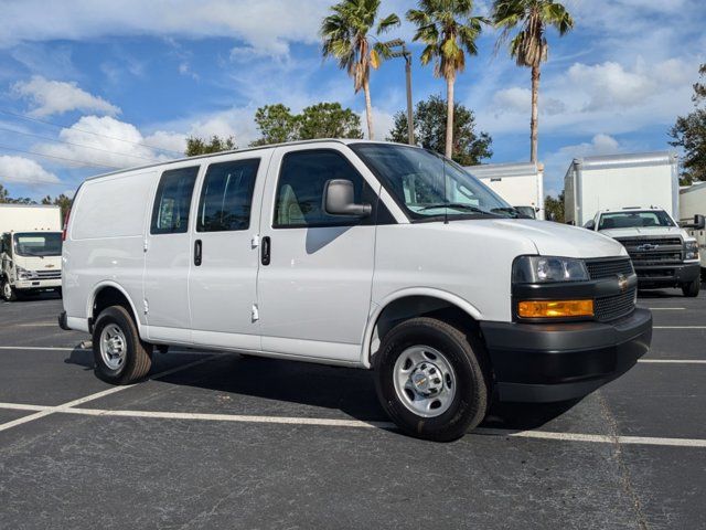 2024 Chevrolet Express Base