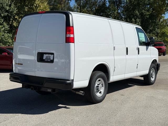 2024 Chevrolet Express Base