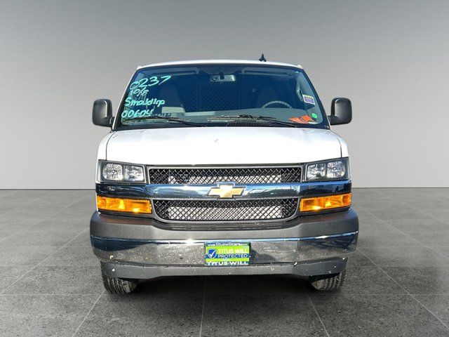 2024 Chevrolet Express Base