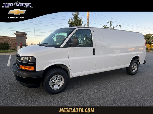 2024 Chevrolet Express Base