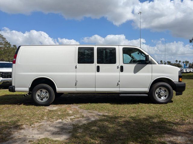 2024 Chevrolet Express Base