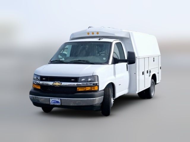 2024 Chevrolet Express Base