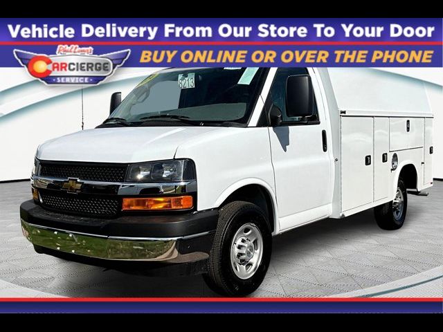 2024 Chevrolet Express Base