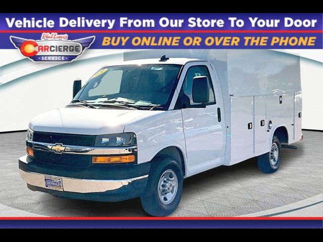 2024 Chevrolet Express Base