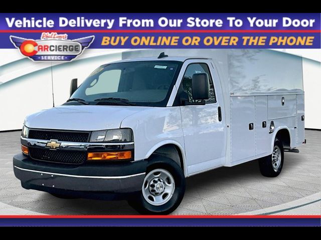 2024 Chevrolet Express Base