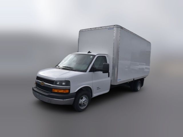 2024 Chevrolet Express Base