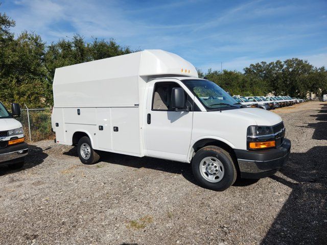 2024 Chevrolet Express Base