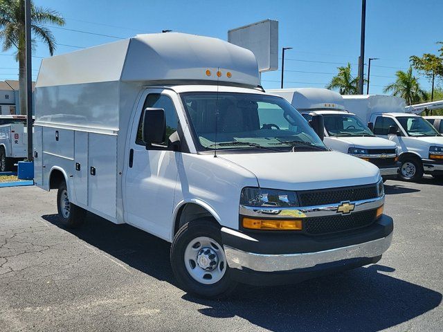 2024 Chevrolet Express Base