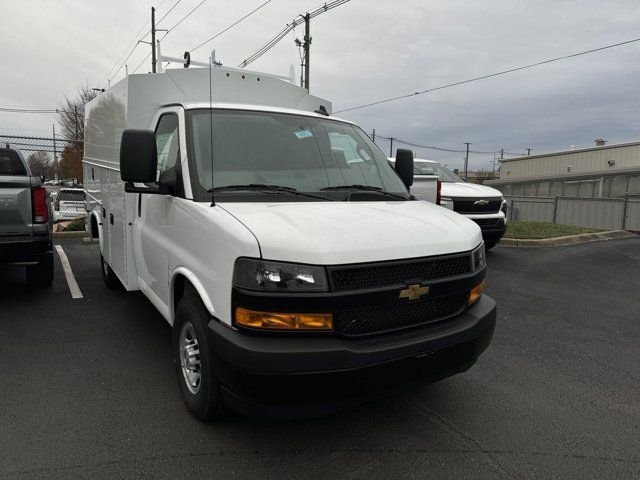 2024 Chevrolet Express Base