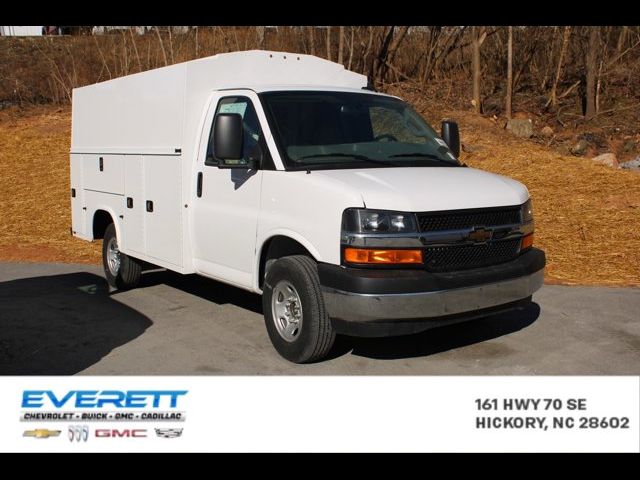 2024 Chevrolet Express Base