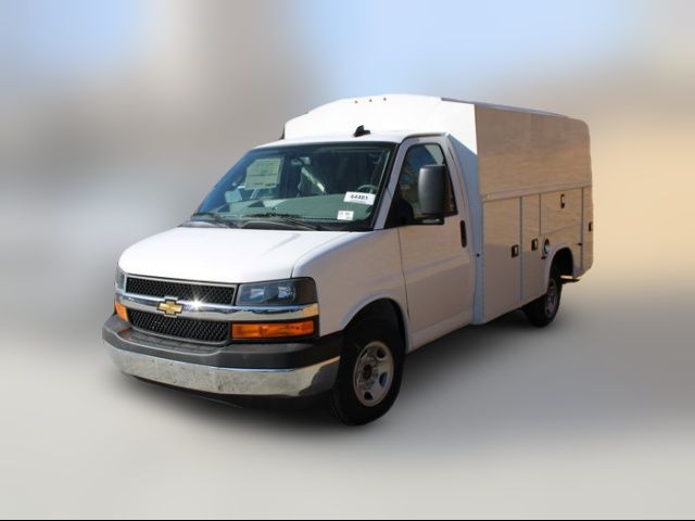 2024 Chevrolet Express Base