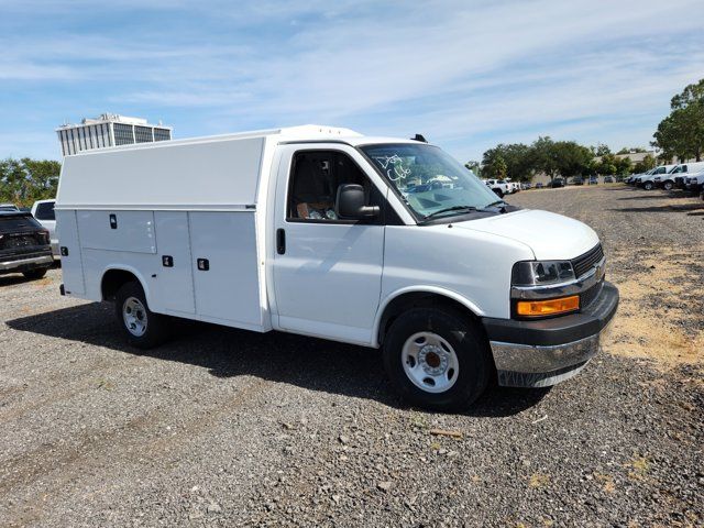 2024 Chevrolet Express Base