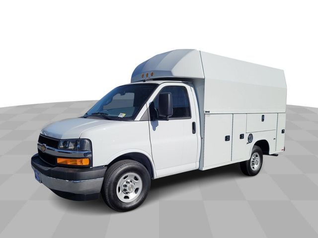 2024 Chevrolet Express Base