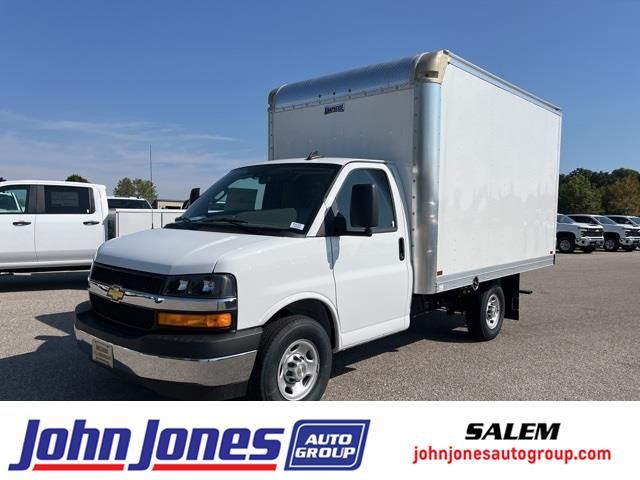 2024 Chevrolet Express Base