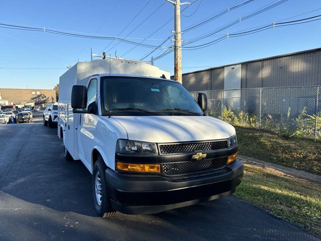 2024 Chevrolet Express Base