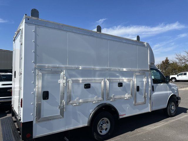 2024 Chevrolet Express Base