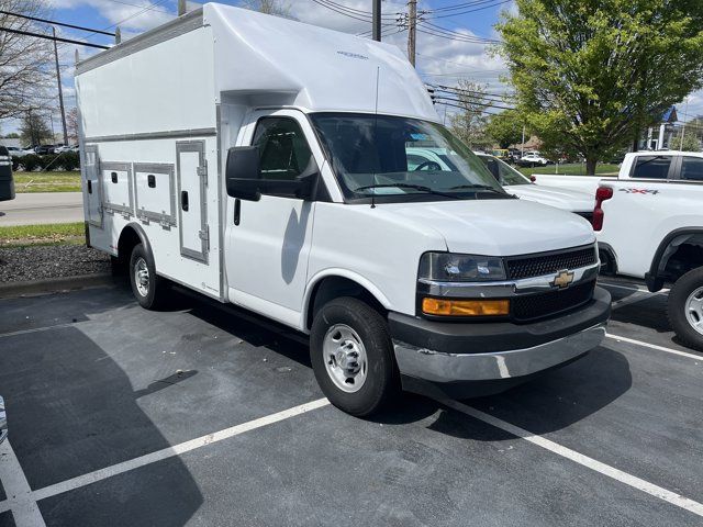 2024 Chevrolet Express Base