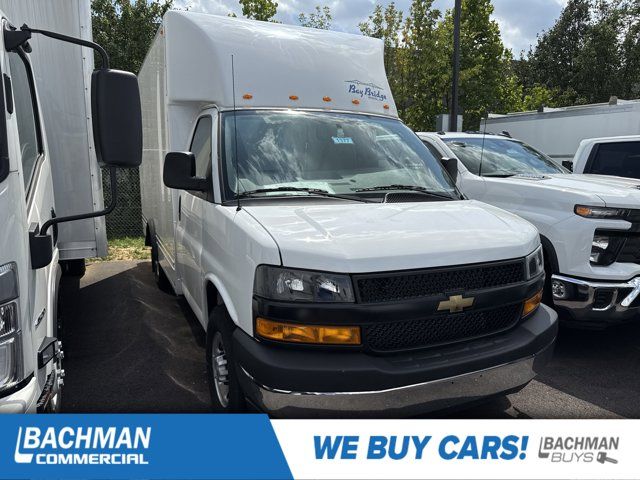 2024 Chevrolet Express Base