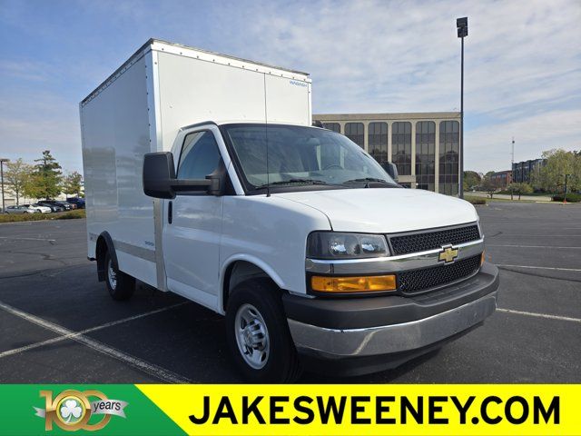 2024 Chevrolet Express Base