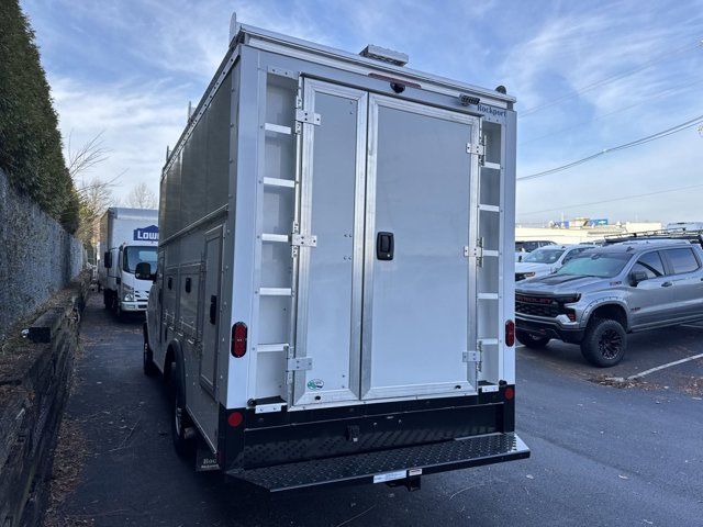 2024 Chevrolet Express Base