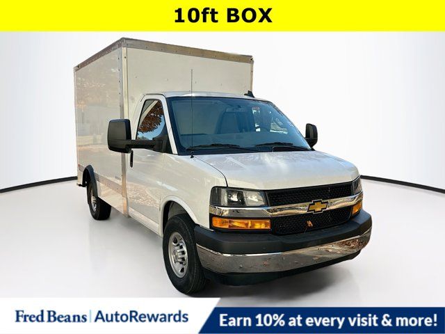 2024 Chevrolet Express Base