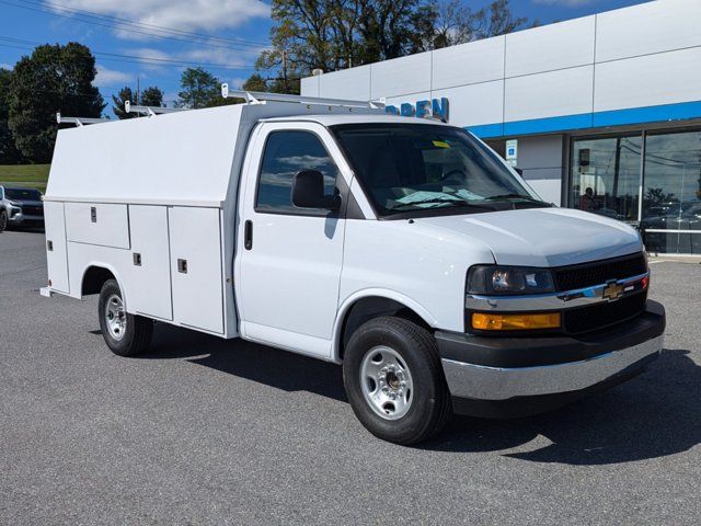 2024 Chevrolet Express Base