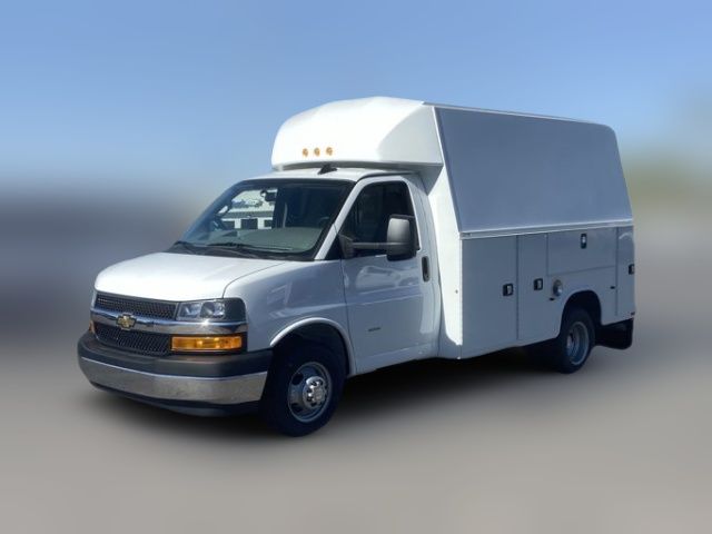 2024 Chevrolet Express Base