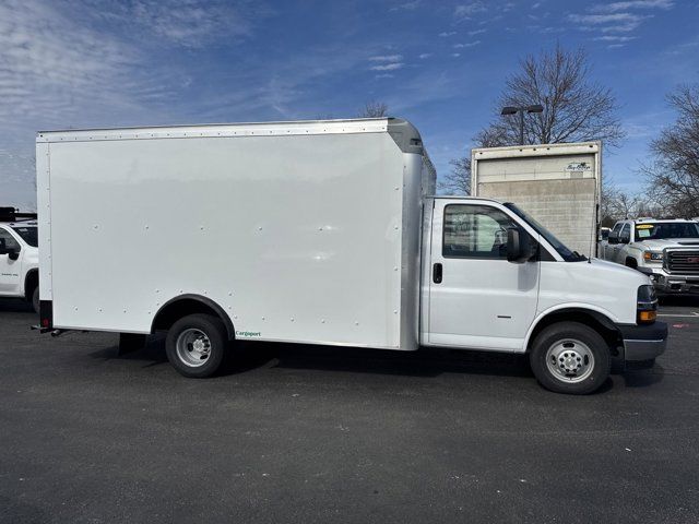 2024 Chevrolet Express Base