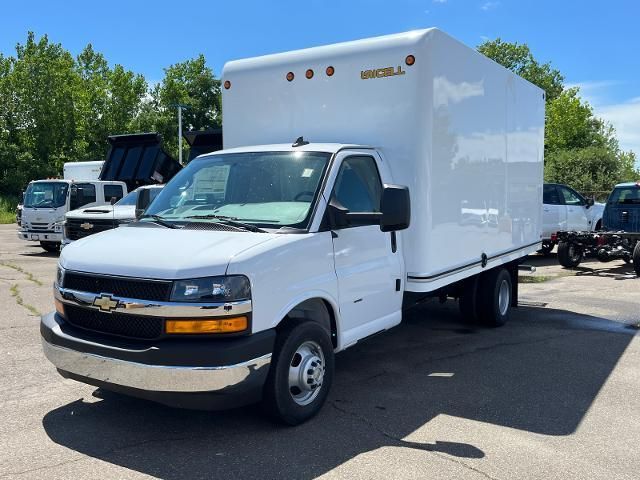 2024 Chevrolet Express Base