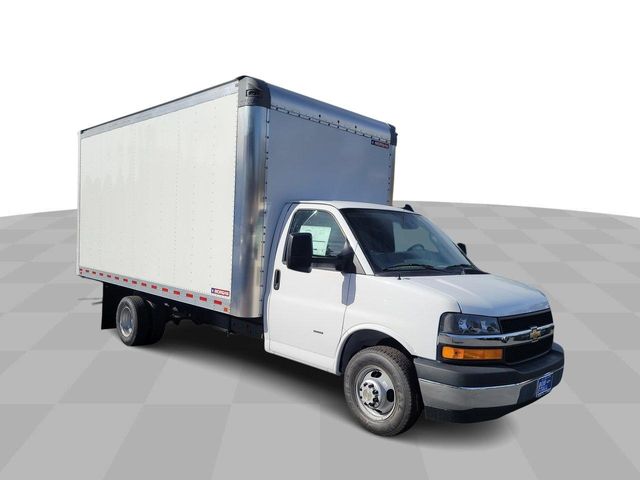 2024 Chevrolet Express Base