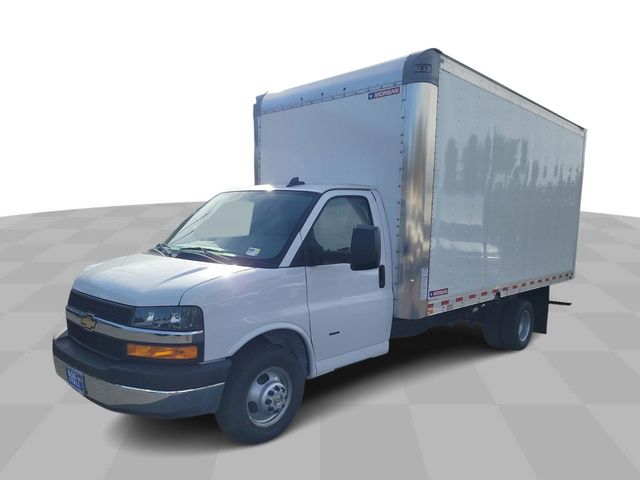 2024 Chevrolet Express Base