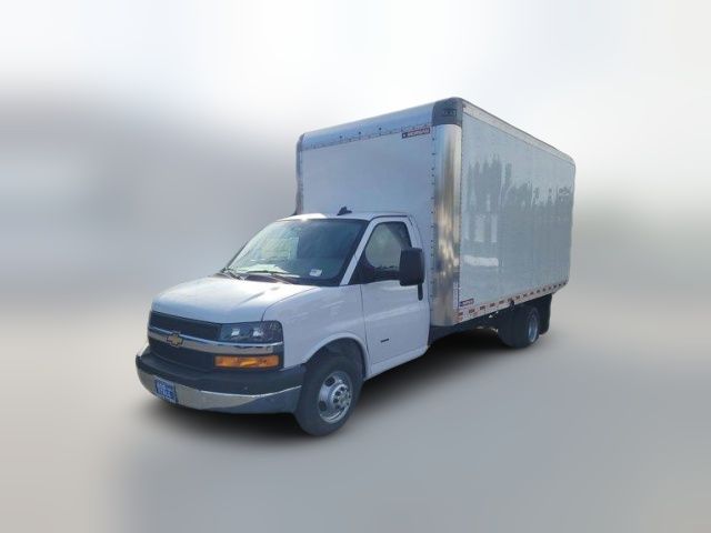 2024 Chevrolet Express Base