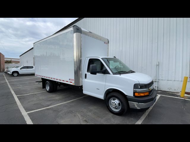 2024 Chevrolet Express Base