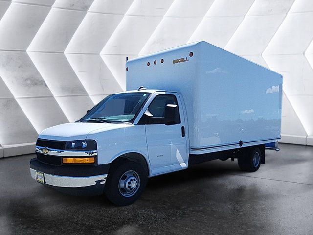 2024 Chevrolet Express Base