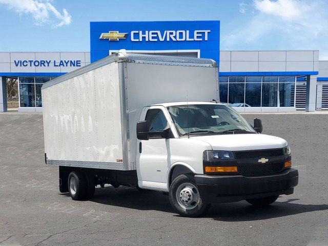 2024 Chevrolet Express Base