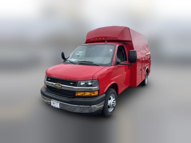 2024 Chevrolet Express Base