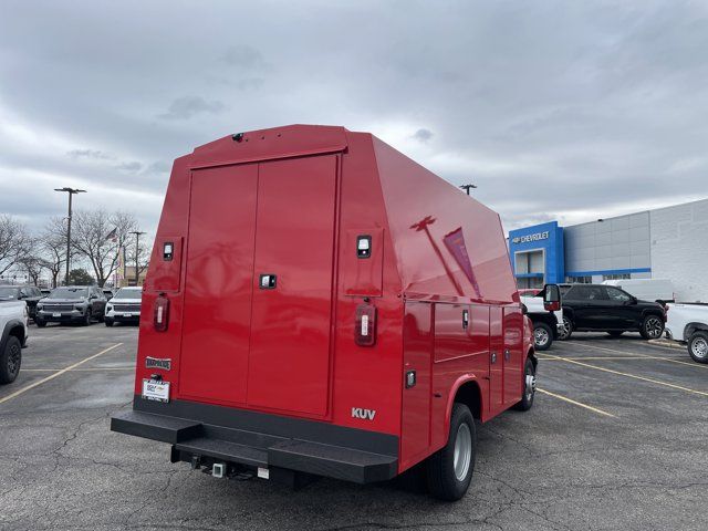2024 Chevrolet Express Base