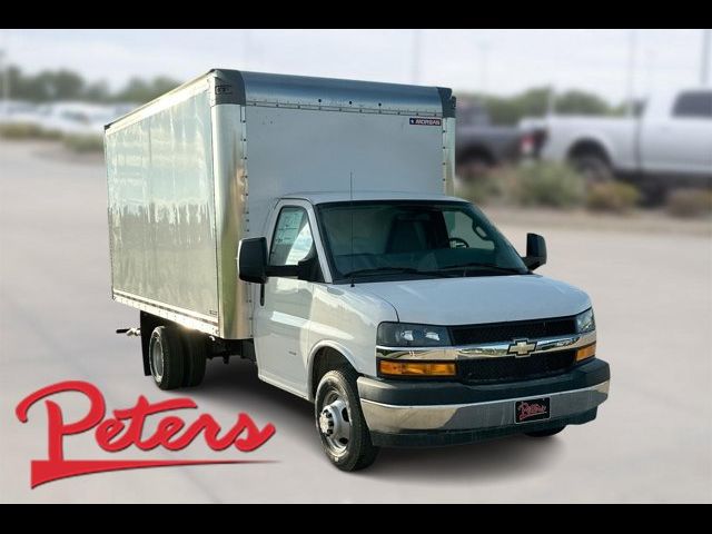 2024 Chevrolet Express Base